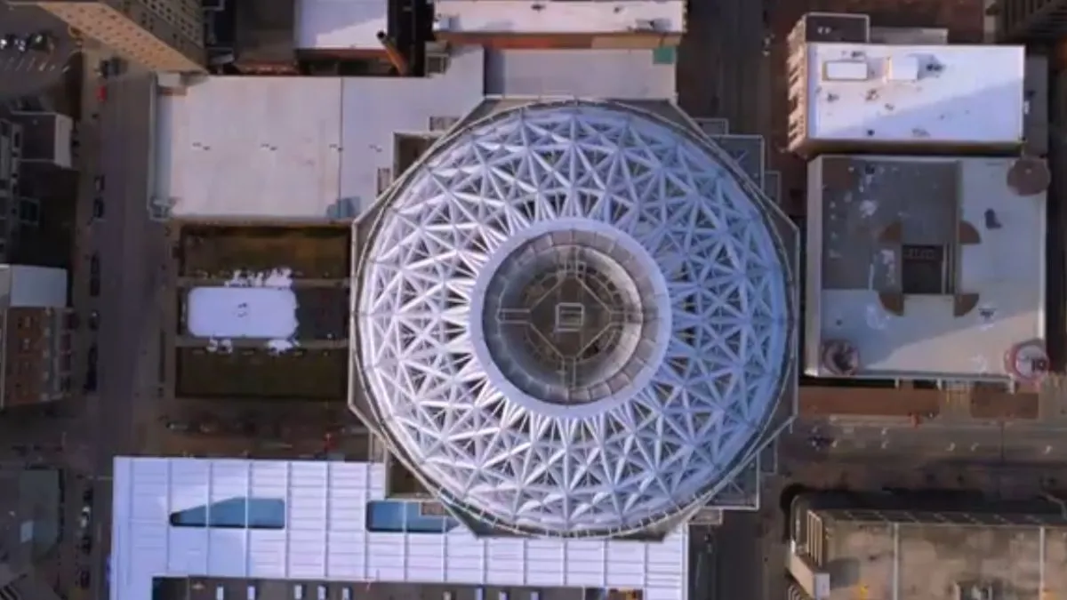 Des Moines from Louisville, Kentucky, United States Of America