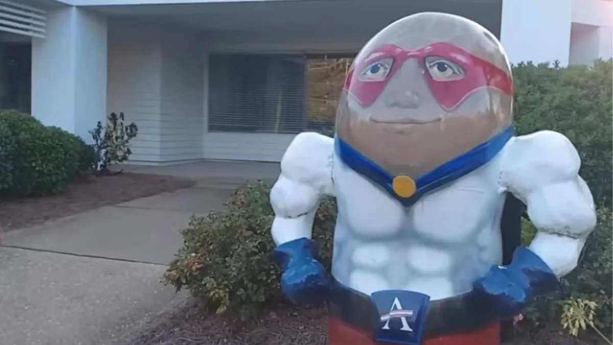 Captain Cash From Peanut Monument, Dothan, Alabama, United States Of America